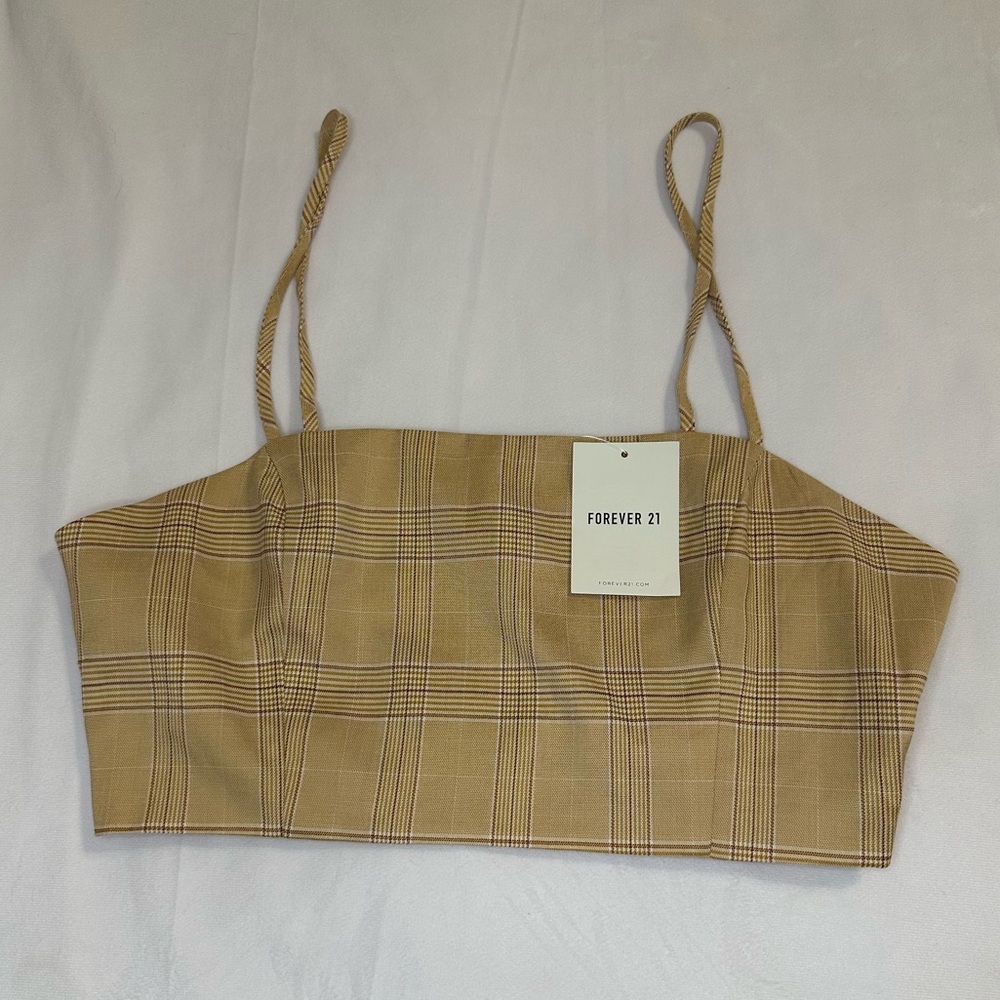 NWT Forever 21. Plaid Crop Top. Medium.
